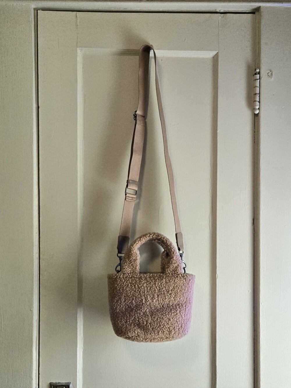 Cozy Beige Faux Shearling Crossbody Tote